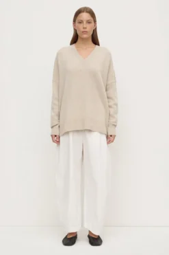 Alora Cashmere V Neck Knit