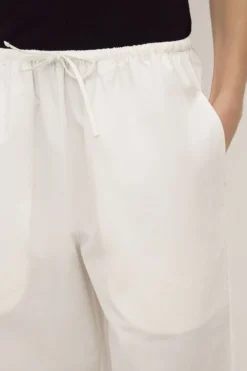 Amara Pant