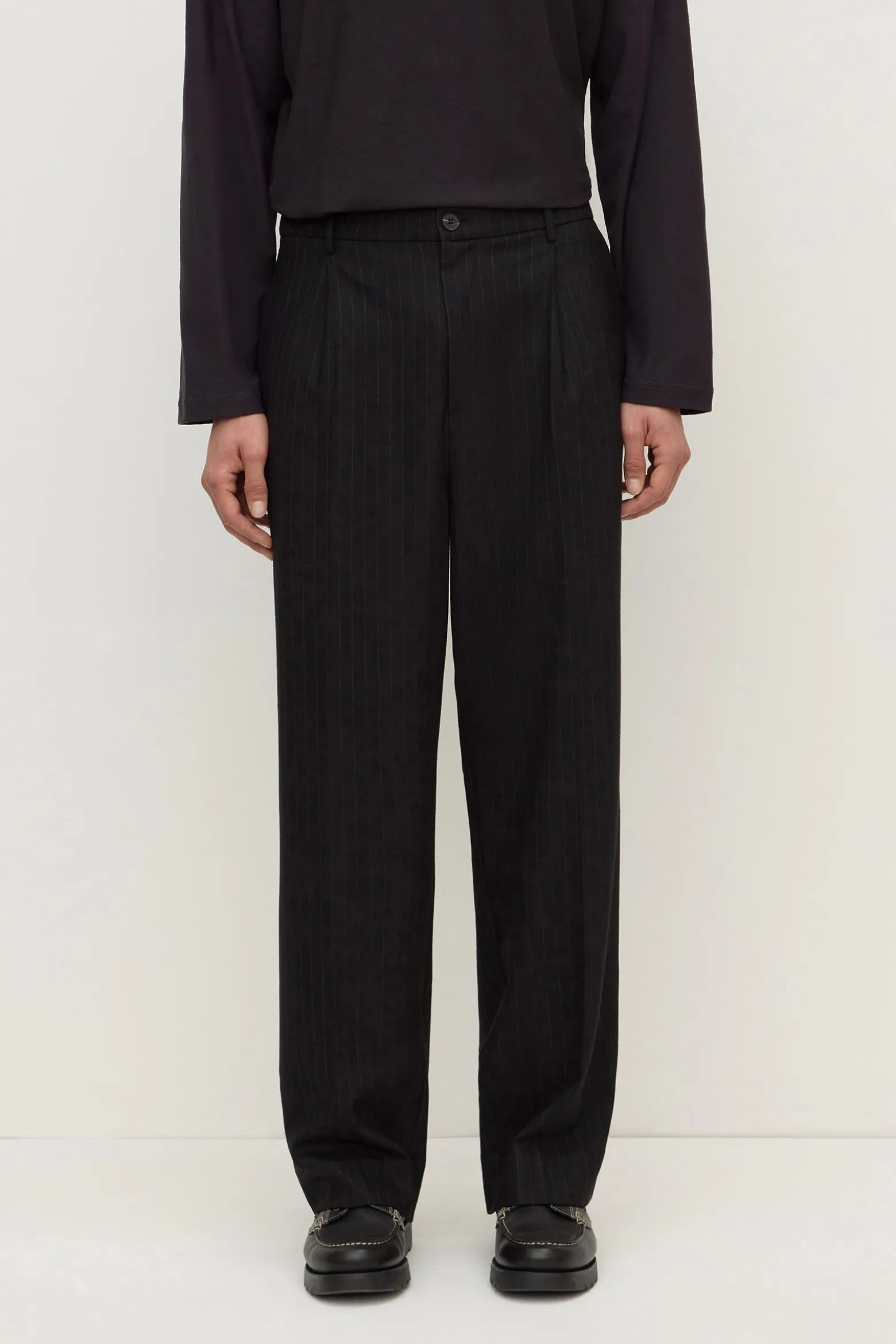 Brody Tapered Wool Pant