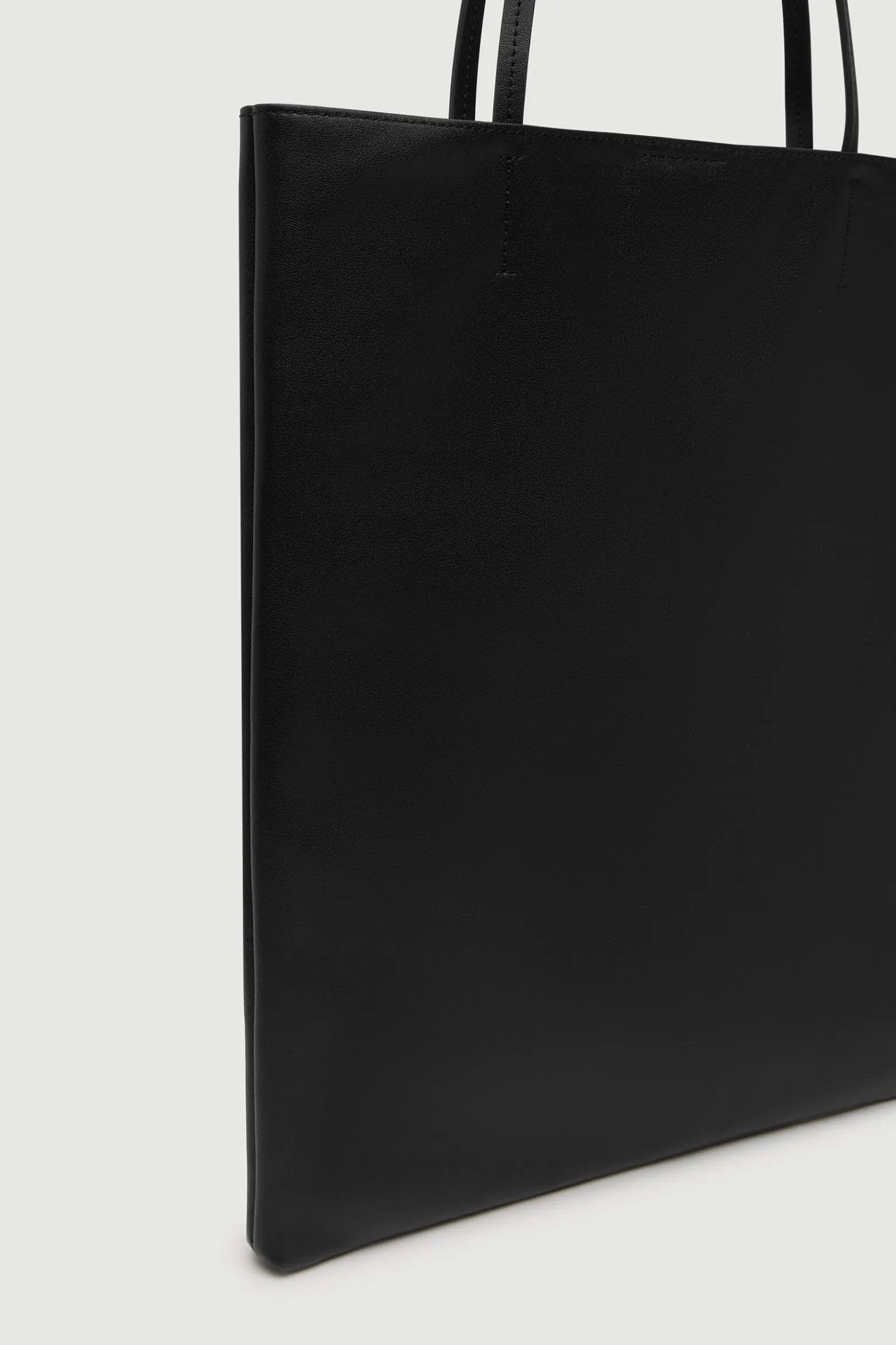 Callen Leather Shoulder Bag