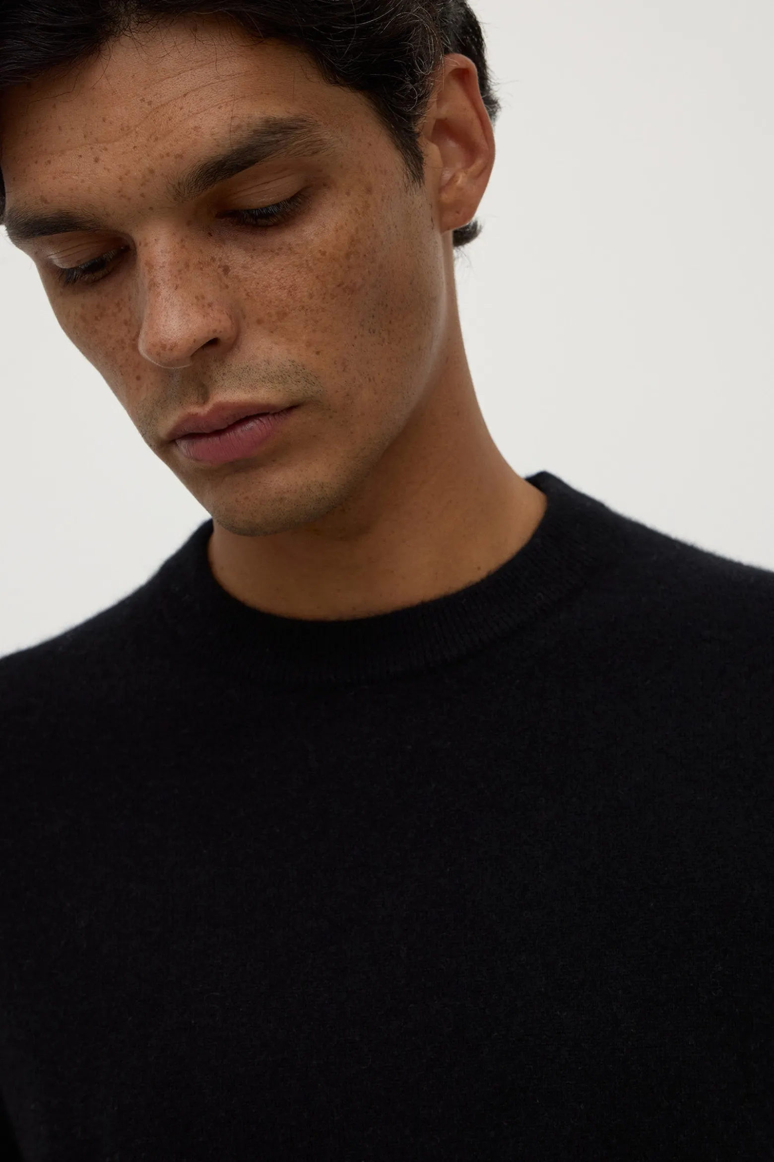 Cashmere Crew Neck Knit