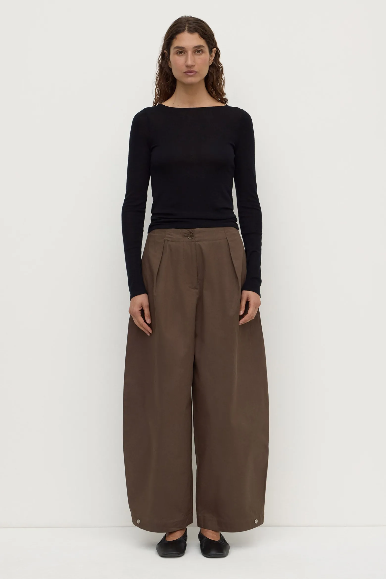 Jasmine Adjustable Barrel Pant