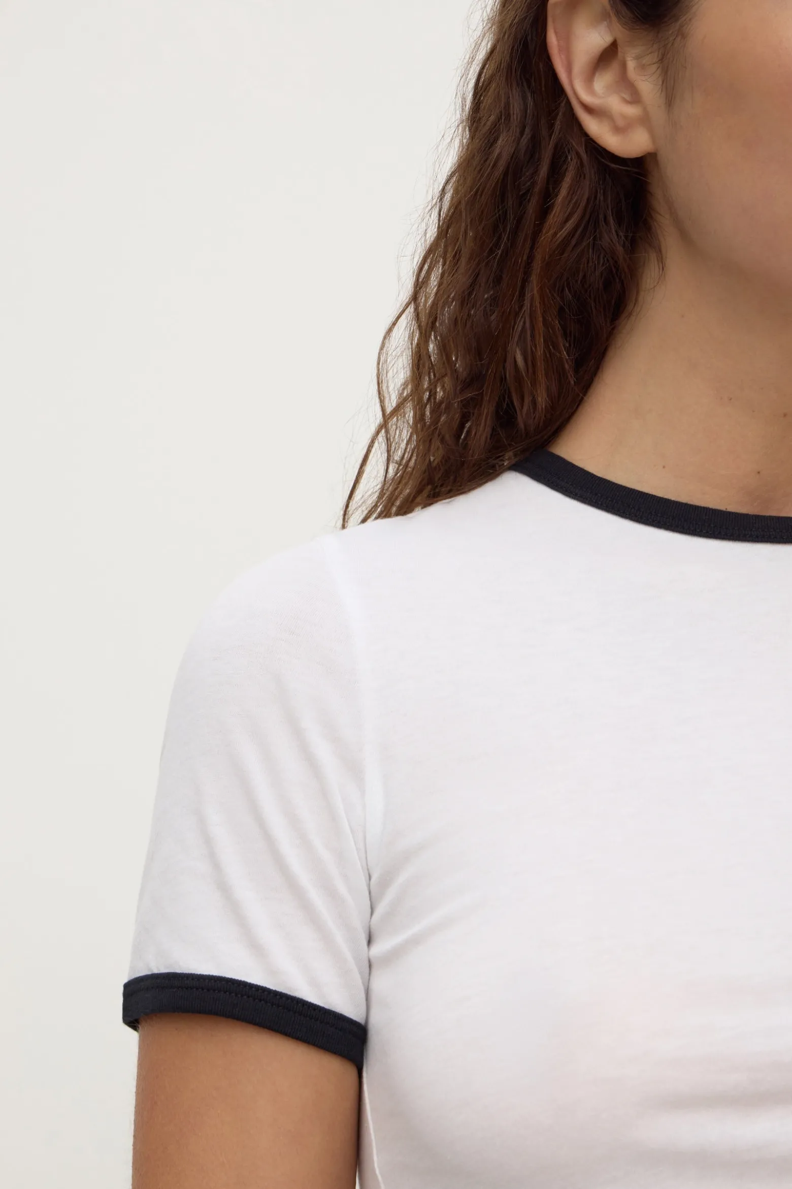 Kourt Contrast Bind Tee