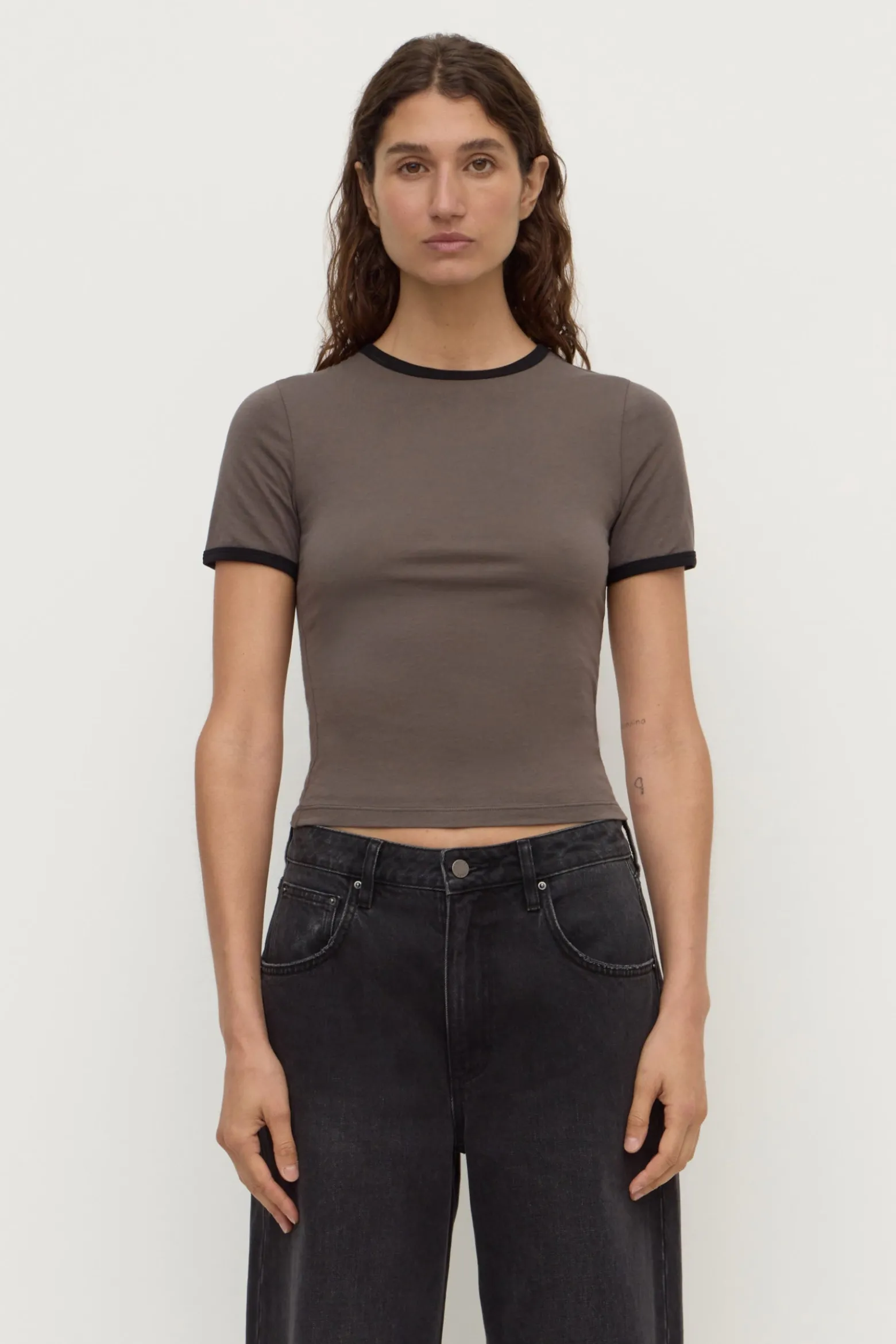Kourt Contrast Bind Tee