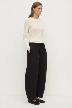 Lola Barrel Pant