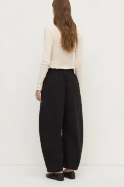 Lola Barrel Pant