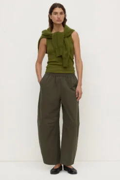 Lola Barrel Pant