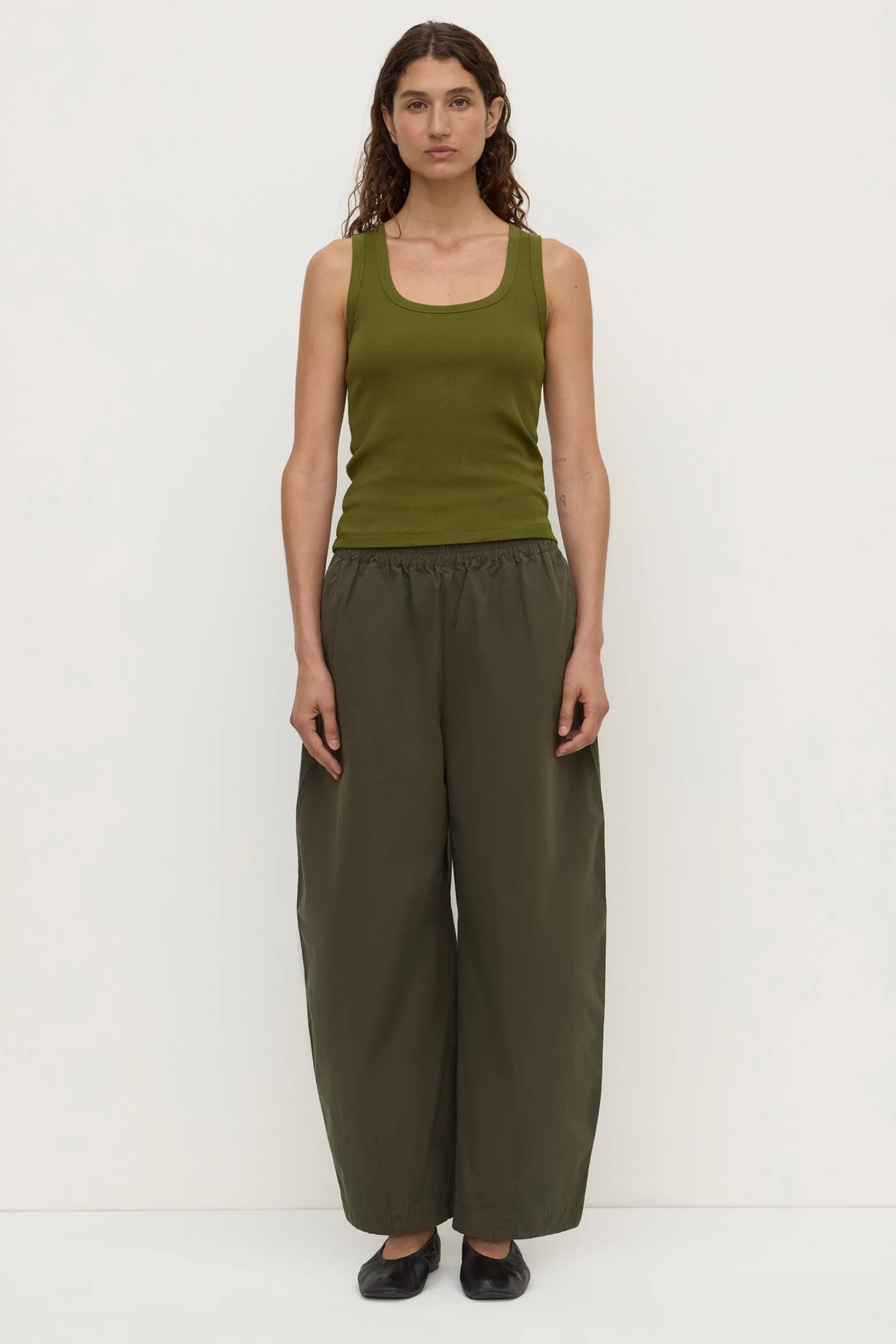 Lola Barrel Pant