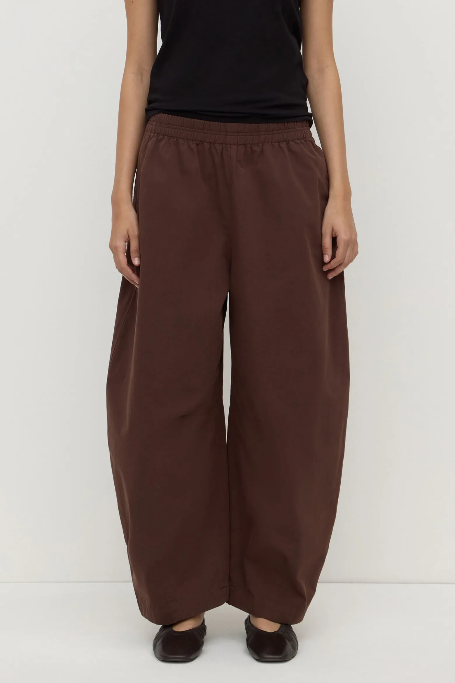 Lola Barrel Pant