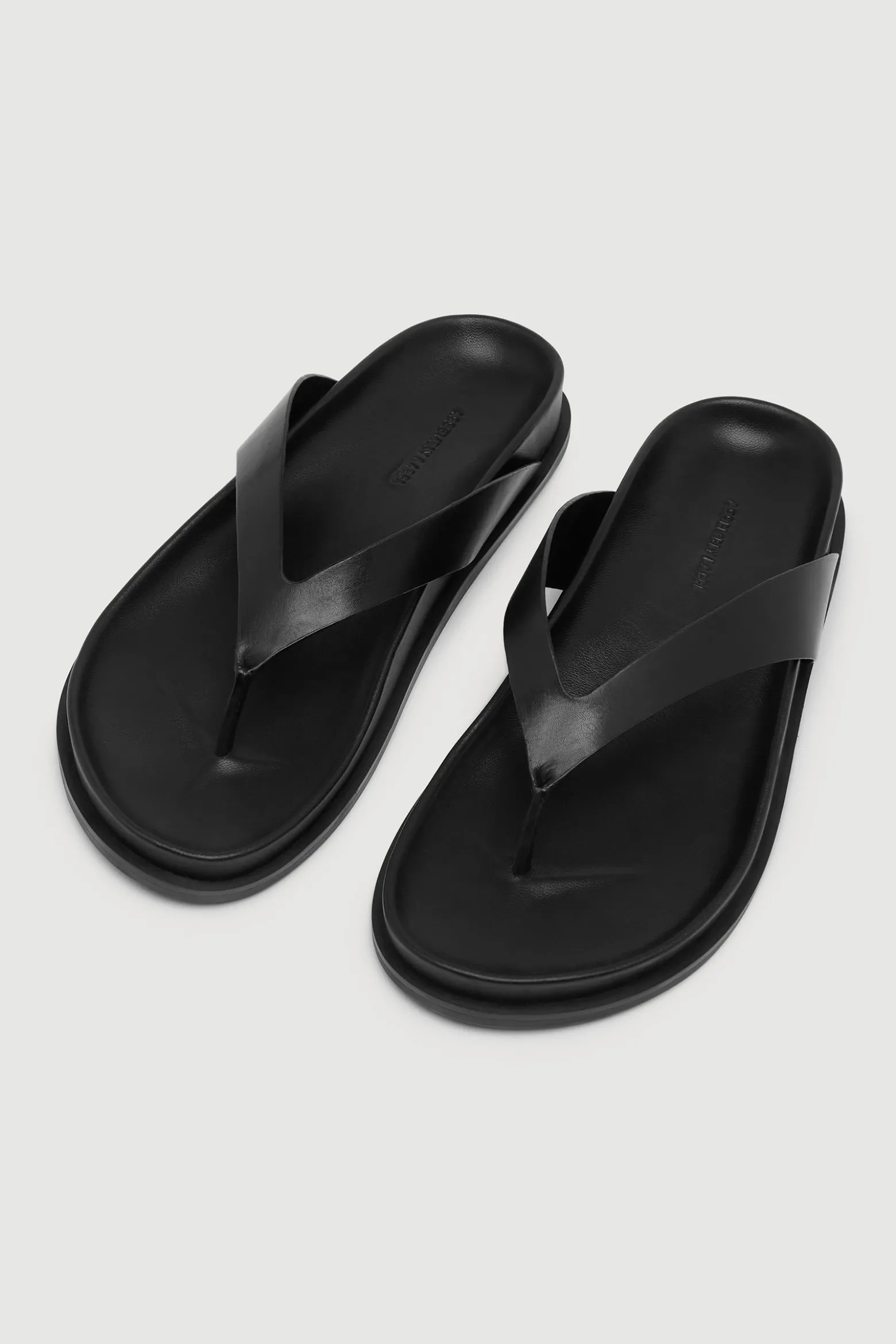 Mela Leather Thong