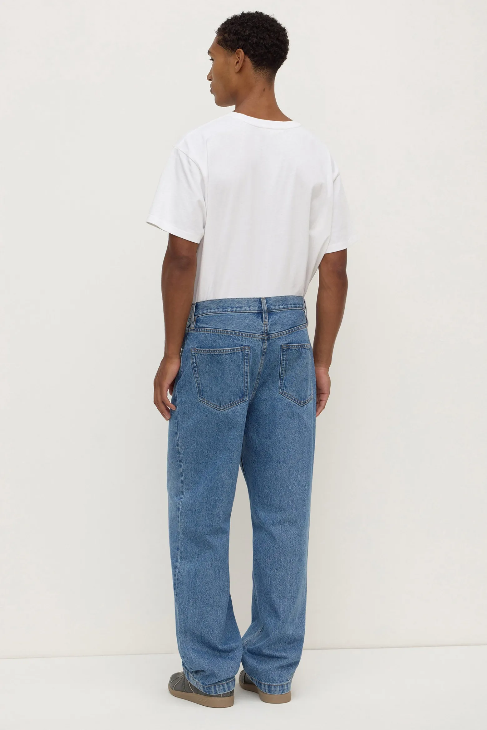 Mens Relaxed Jean