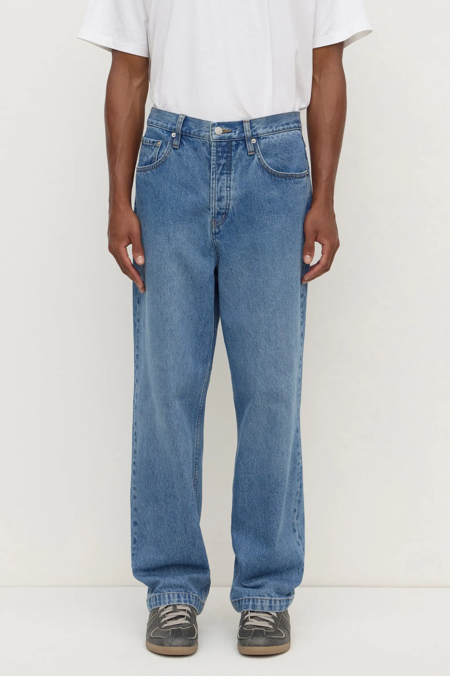 Mens Relaxed Jean
