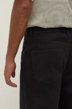 Mens Relaxed Jean