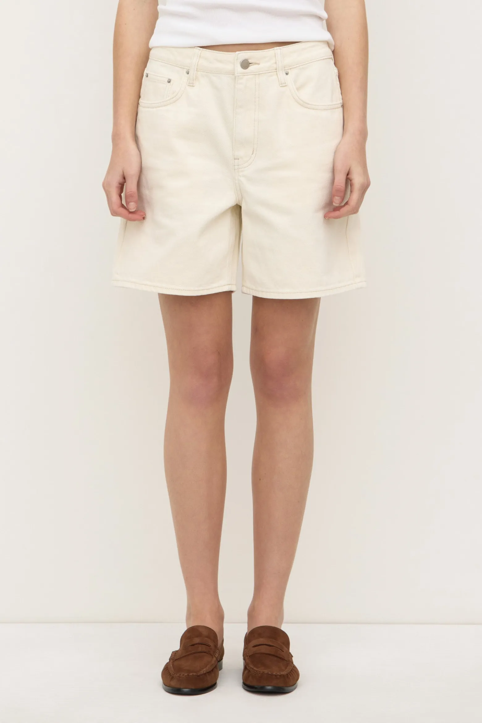 Mid Rise Vintage Denim Short