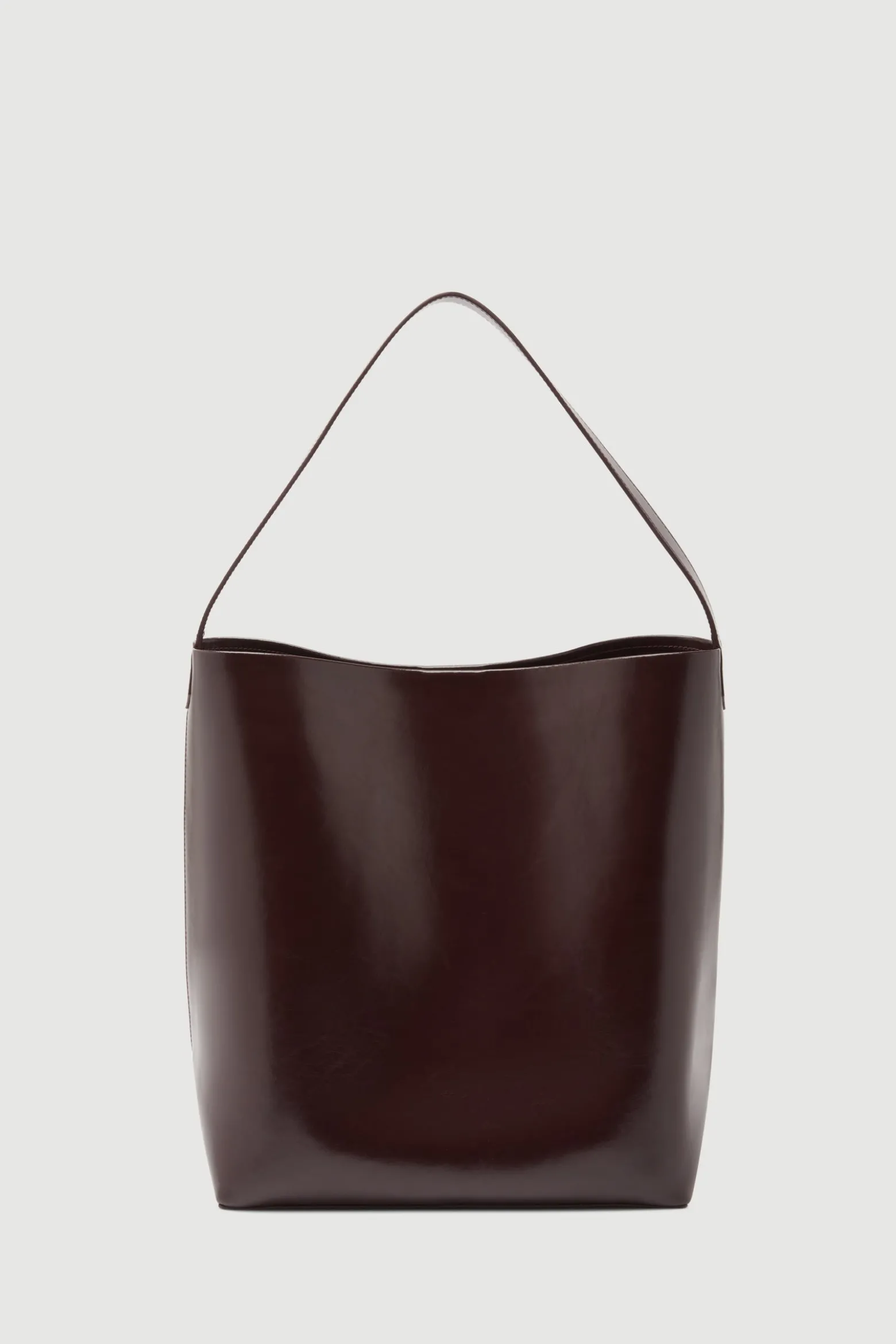 Nova Leather Shoulder Bag